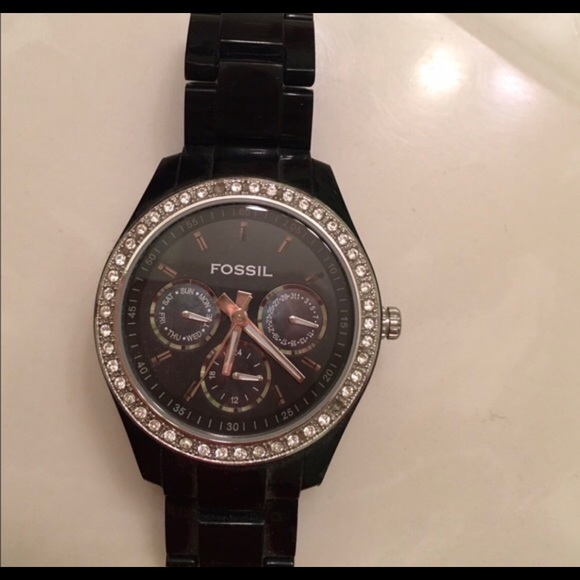 Great Condition Fossil Watch - Picture 3 of 4